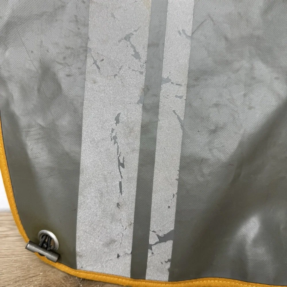 Columbia Yellow & Gray Messenger Bag Crossbody School Vintage Grunge Y2K - Flaws
